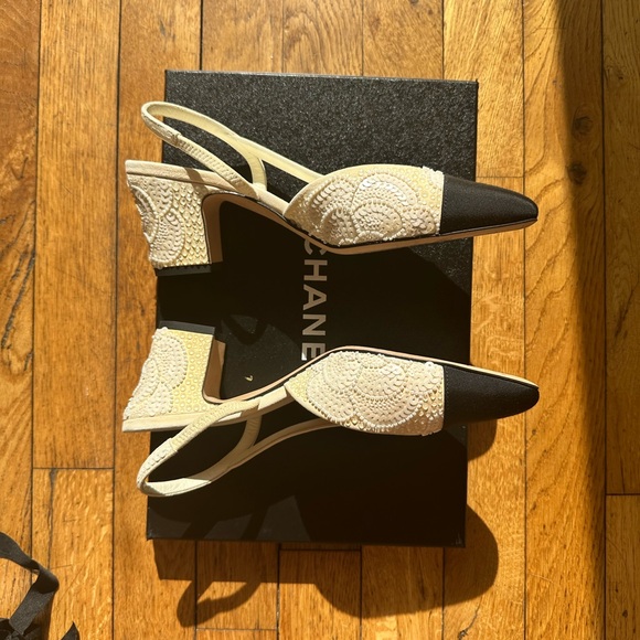 Chanel cream pearl beaded sequin bridal slingback limited edition 36.5 - Picture 9 of 10